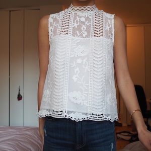 BB Dakota white eyelet lace blouse